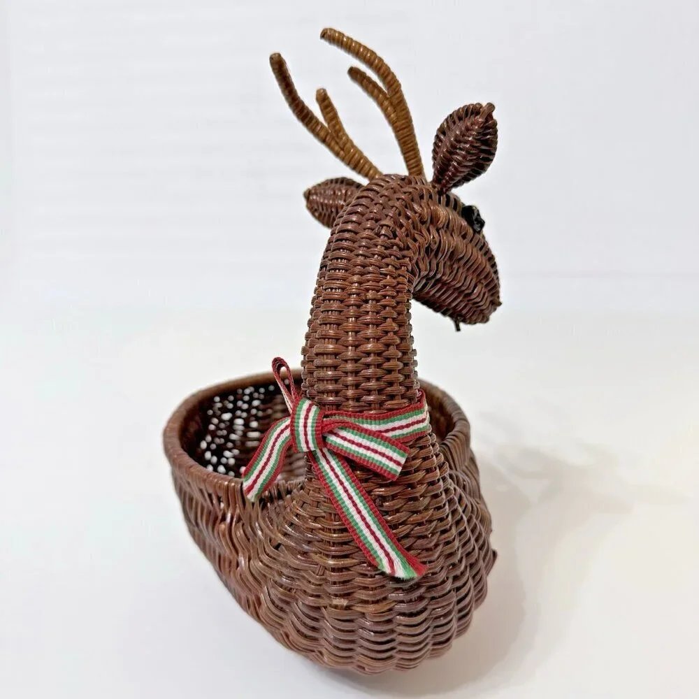 VTG Reindeer Deer Basket Wicker Rattan Woven Plant Decor Holiday Christmas
